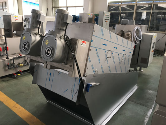 Prasa śrubowa do odwadniania osadu 2.4-30m3/h SUS304